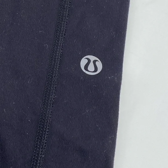 Lululemon Yoga Pants Black Pink Size 6 Regular - Picture 5 of 5